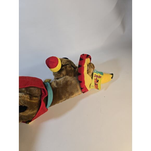 2003 Large Scooby-Doo Mexican Fiesta Sombrero Maraca and Poncho Plush 27" - Picture 6 of 6